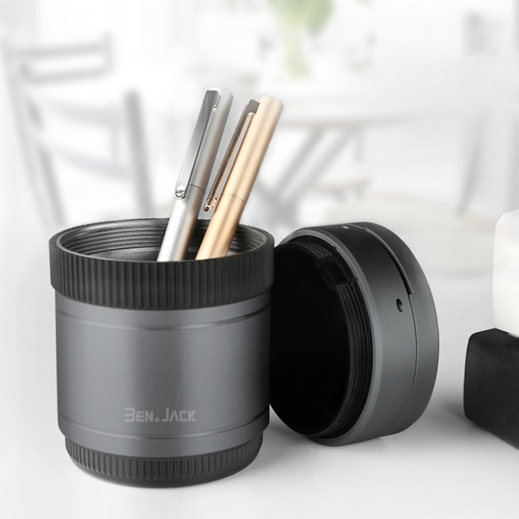 Multi-function Portable Creative LED Car Cigarette Ash Tray Ashtray with Lid