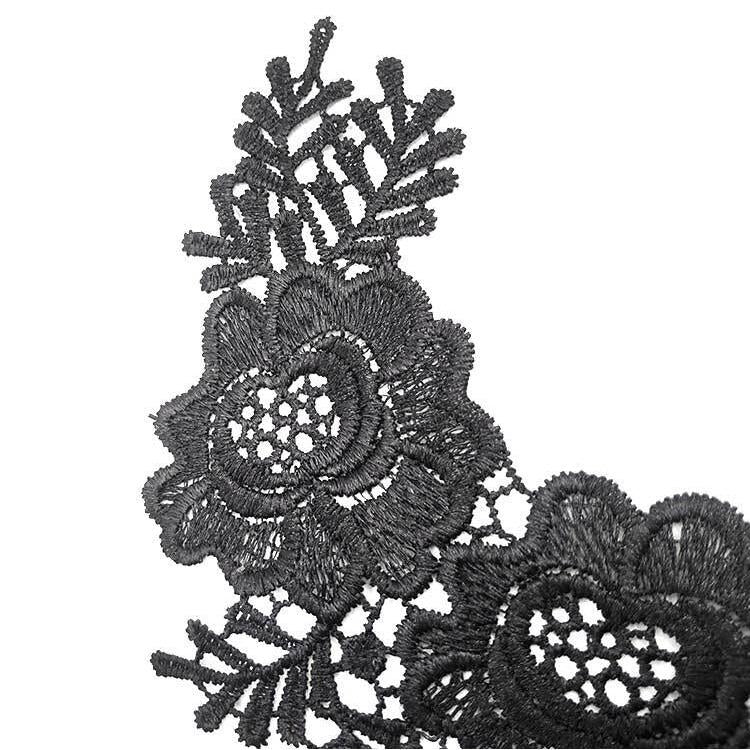 1 Pair Three-dimensional Hollow Flower Embroidery Collar Flower DIY Clothing Accessories, Unilateral Size: About 30 x 18cm, Black, Gold