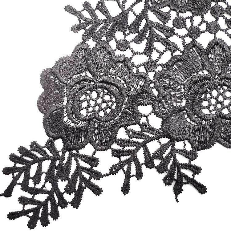 1 Pair Three-dimensional Hollow Flower Embroidery Collar Flower DIY Clothing Accessories, Unilateral Size: About 30 x 18cm, Black, Gold
