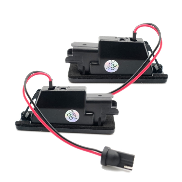 2pcs For Nissan Qashqai J10 / J11 / X-Trail / Teana License Plate Light Modification